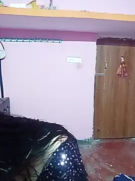 Cute-Simmi online show from January 3, 10:31 am