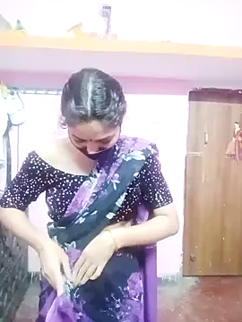 Cute-Simmi online show from January 12, 2:56 am