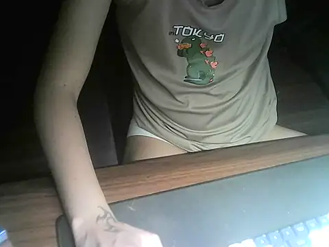 Ryan67533 online show from April 15, 7:48 am