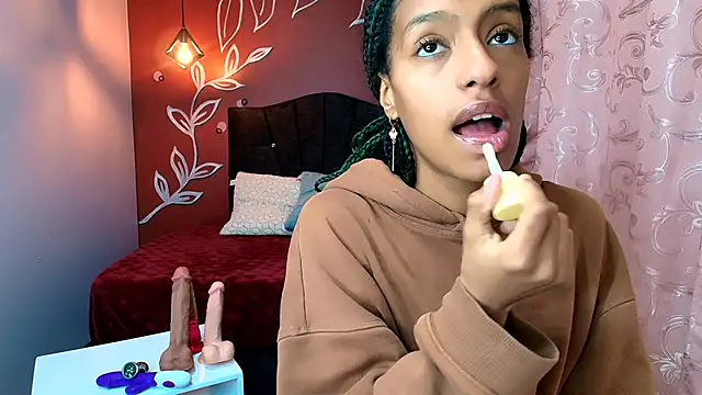 Zia Green online show from January 11, 12:07 pm