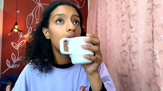 Zia Green online show from January 23, 3:32 pm