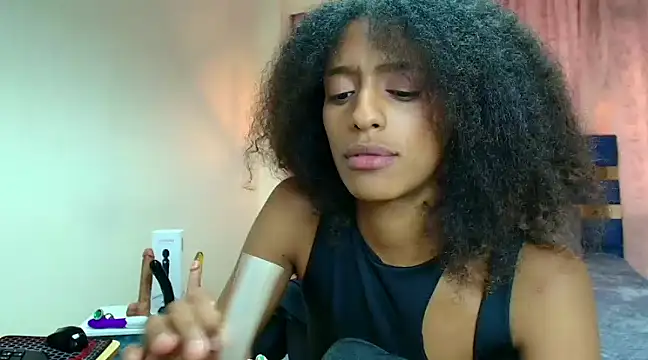 Zia Green online show from February 17, 10:47 pm