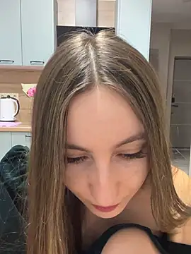 viviandaimond1 online show from March 4, 8:38 pm