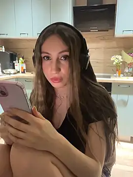 viviandaimond1 online show from March 15, 8:54 pm