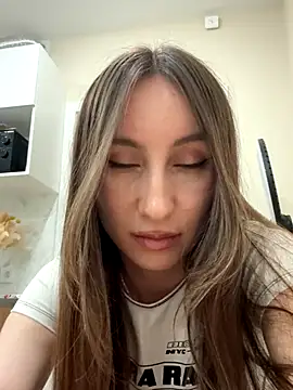 viviandaimond1 online show from September 18, 9:17 pm