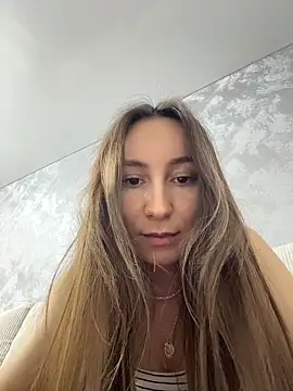 viviandaimond1 online show from December 1, 11:32 pm