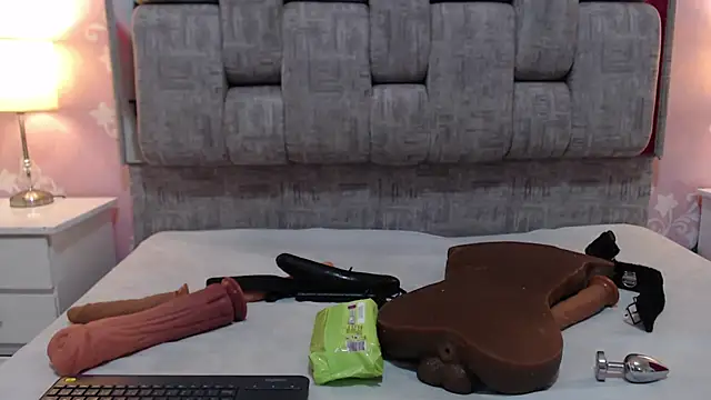 KarinaSimonz online show from February 11, 7:27 pm