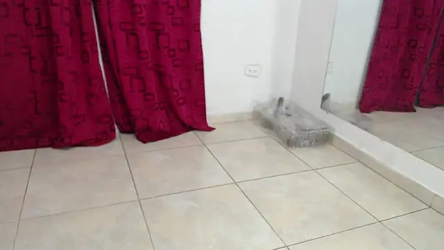 KarinaSimonz online show from March 2, 7:34 pm