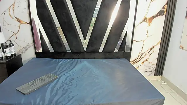 KarinaSimonz online show from November 12, 7:24 pm