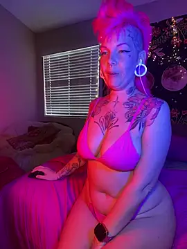 GoldieBakeman online show from February 18, 12:48 am