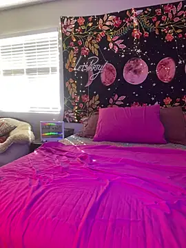 GoldieBakeman online show from February 18, 5:42 pm