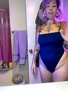 GoldieBakeman online show from September 23, 4:10 pm