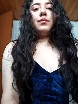 Emi chik online show from December 17, 9:48 am