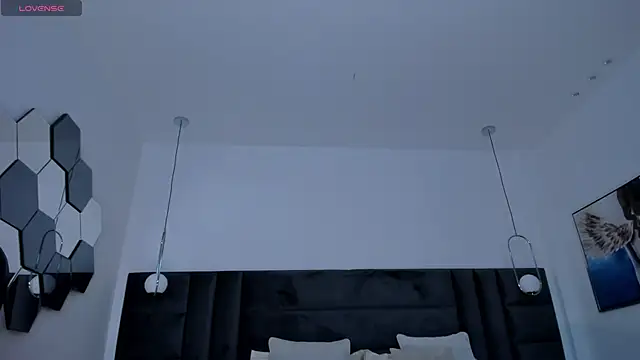 KatieNolan 1 online show from February 11, 6:55 pm