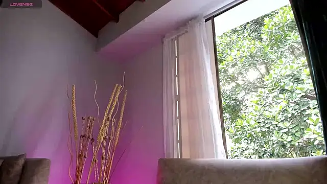 KatieNolan 1 online show from February 19, 7:16 pm