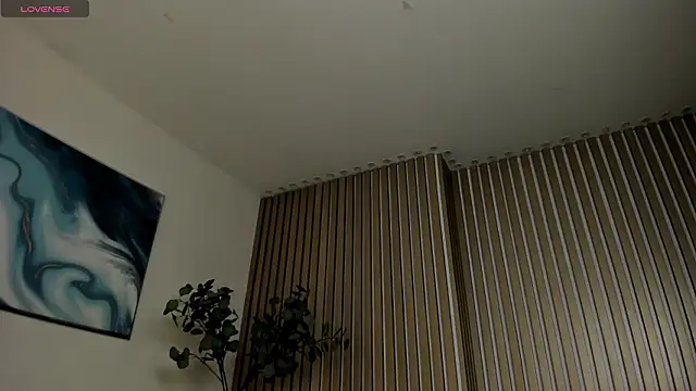 KatieNolan 1 online show from March 5, 7:10 pm