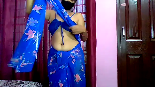 Snapshot of jenny-ki-bella chatting on December 6, 6:26 am jenny-ki-bella online show from December 6, 6:26 am