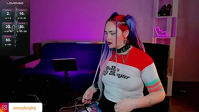 Emmybrightj  online show from January 18, 7:07 am