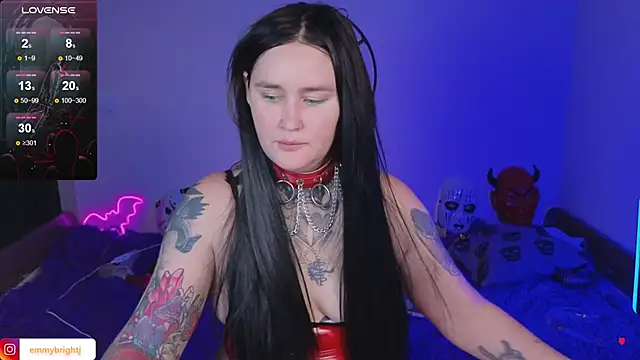 Emmybrightj  online show from November 9, 1:15 am