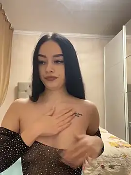 Snapshot of Gya_Rue chatting on January 4, 3:28 pm Gya Rue online show from January 4, 3:28 pm