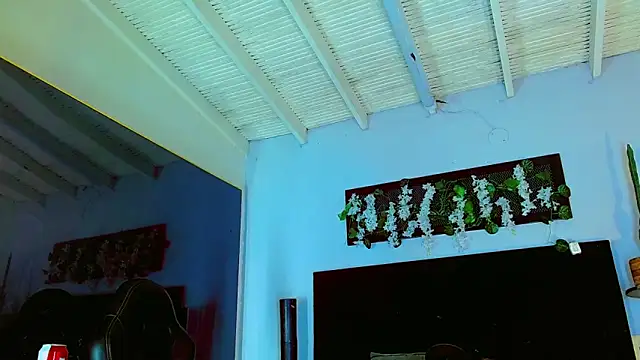 HannibalLester online show from March 12, 4:07 am