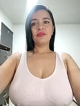 hailey85 online show from March 31, 1:18 am