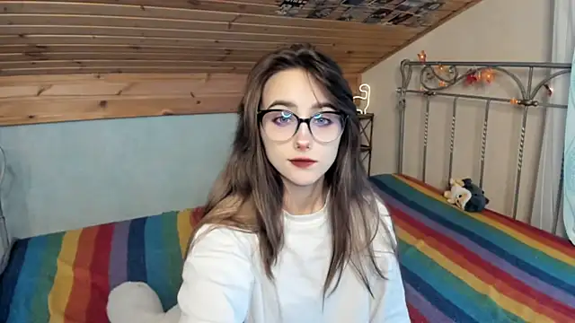 Snapshot of SilverDream chatting on December 7, 12:13 pm SilverDream online show from December 7, 12:13 pm