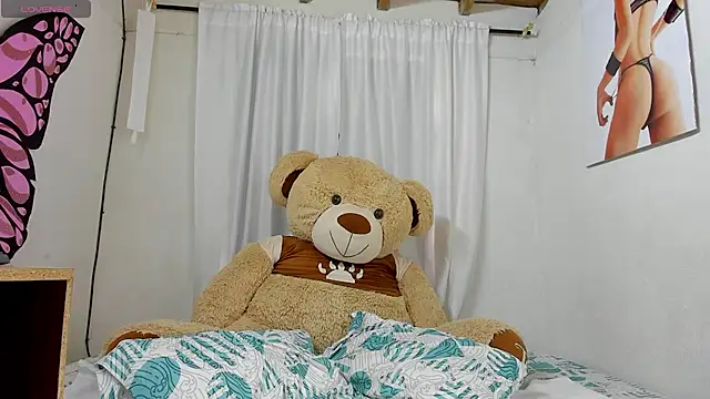 sweet amalia4 online show from September 11, 7:14 pm