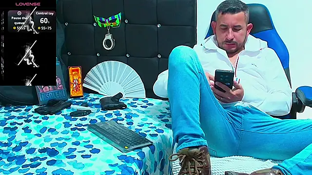 Yeol King online show from February 13, 2:46 pm