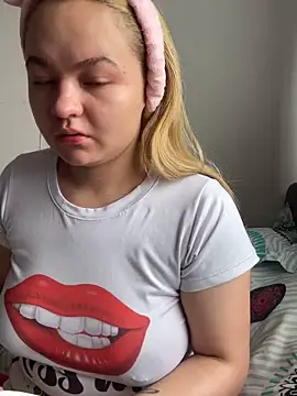 Naiara Sex  online show from April 13, 5:29 pm