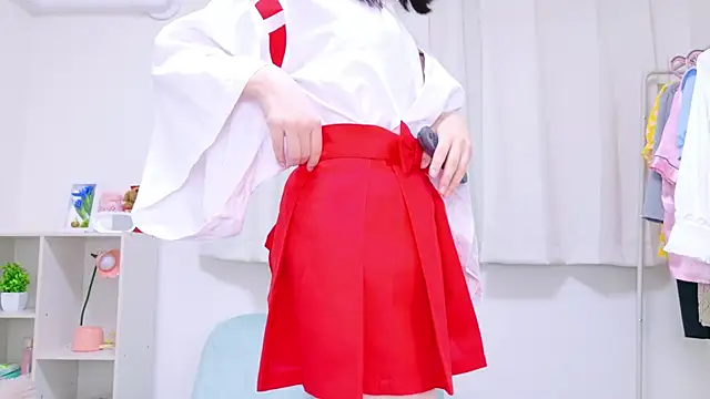 Snapshot of Yurie_ chatting on January 5, 2:17 am Yurie online show from January 5, 2:17 am