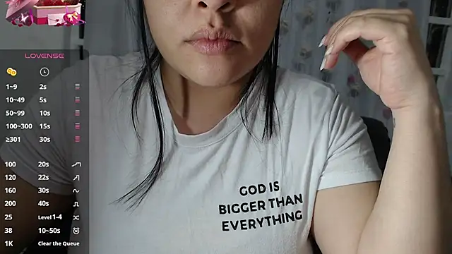 LexieGreym online show from March 19, 4:49 am