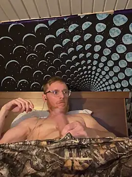 Snapshot of luv2cum7491 chatting on December 5, 8:33 pm luv2cum7491 online show from December 5, 8:33 pm