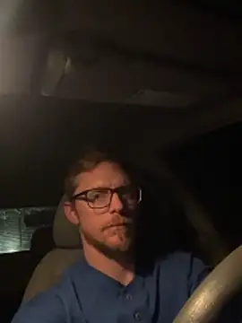 Snapshot of luv2cum7491 chatting on February 5, 6:07 am luv2cum7491 online show from February 5, 6:07 am