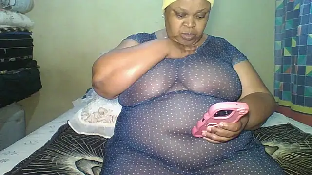 9voluptiustits online show from April 25, 3:31 pm