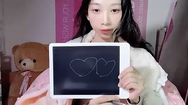 Lili-2 online show from December 11, 5:59 pm