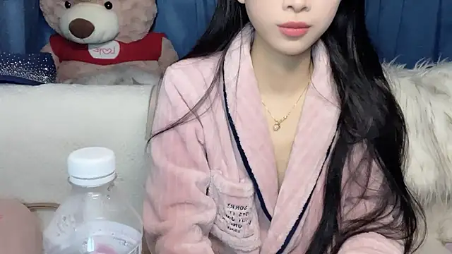 Lili-2 online show from February 7, 4:11 pm