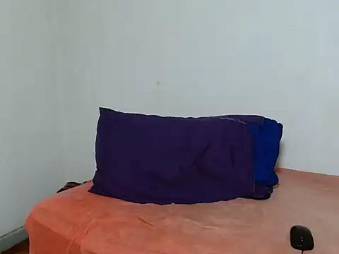 Snapshot of Feathergal69_ chatting on June 30, 5:47 pm Feathergal69 online show from June 30, 5:47 pm