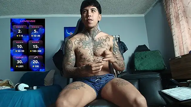 Nickhot0609 online show from April 16, 1:45 pm