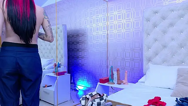 Derieri D online show from November 16, 7:30 pm