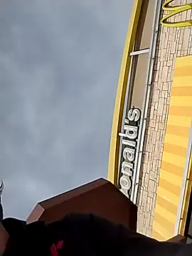 Snapshot of axelongshaft69 chatting on February 23, 9:01 pm axelongshaft69 online show from February 23, 9:01 pm