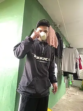 Jestebanano online show from February 5, 12:54 pm