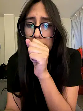 AleFantasy0001 online show from October 11, 4:12 am