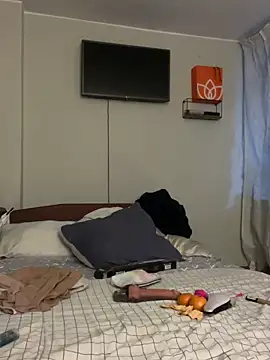 AleFantasy0001 online show from October 16, 3:18 am