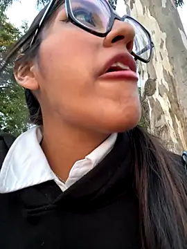 AleFantasy0001 online show from November 29, 11:19 pm