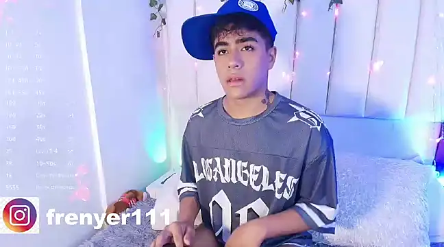 kiing azahell online show from January 26, 3:27 am