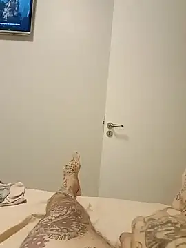 Snapshot of rolesexy chatting on February 23, 3:29 pm rolesexy online show from February 23, 3:29 pm