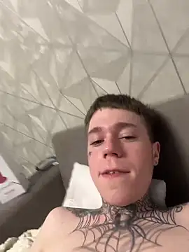 Snapshot of adolf_loo chatting on January 16, 12:09 pm adolf loo online show from January 16, 12:09 pm