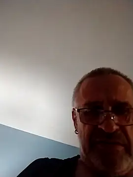 geilerschwanz64 online show from November 2, 10:12 pm