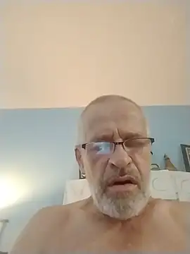 geilerschwanz64 online show from July 15, 9:53 pm